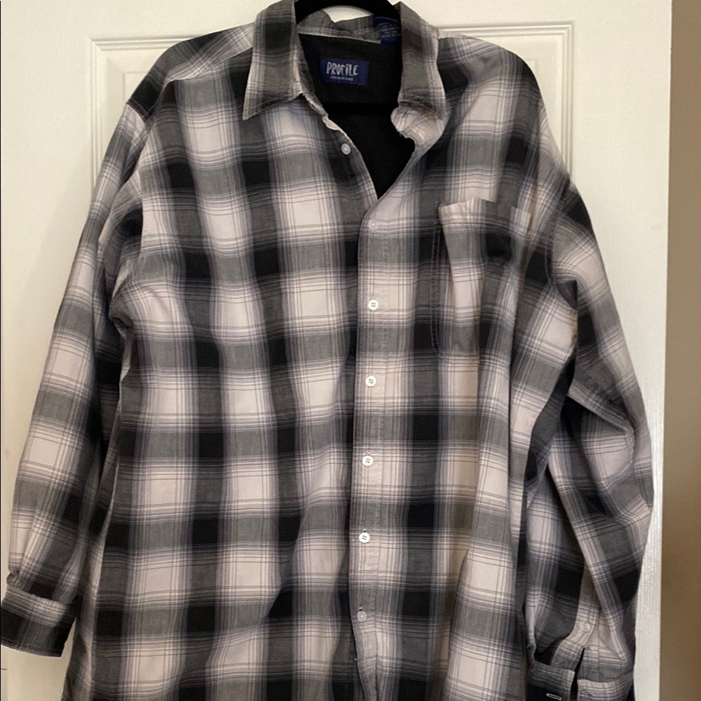 Men's Black and Gray Plaid Shirt - Picture 1 of 2